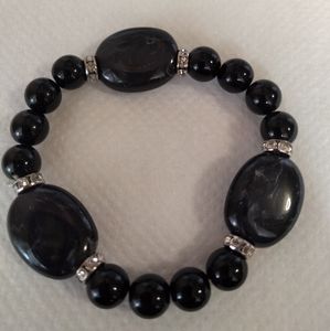 Little Girls stretchy bracelet